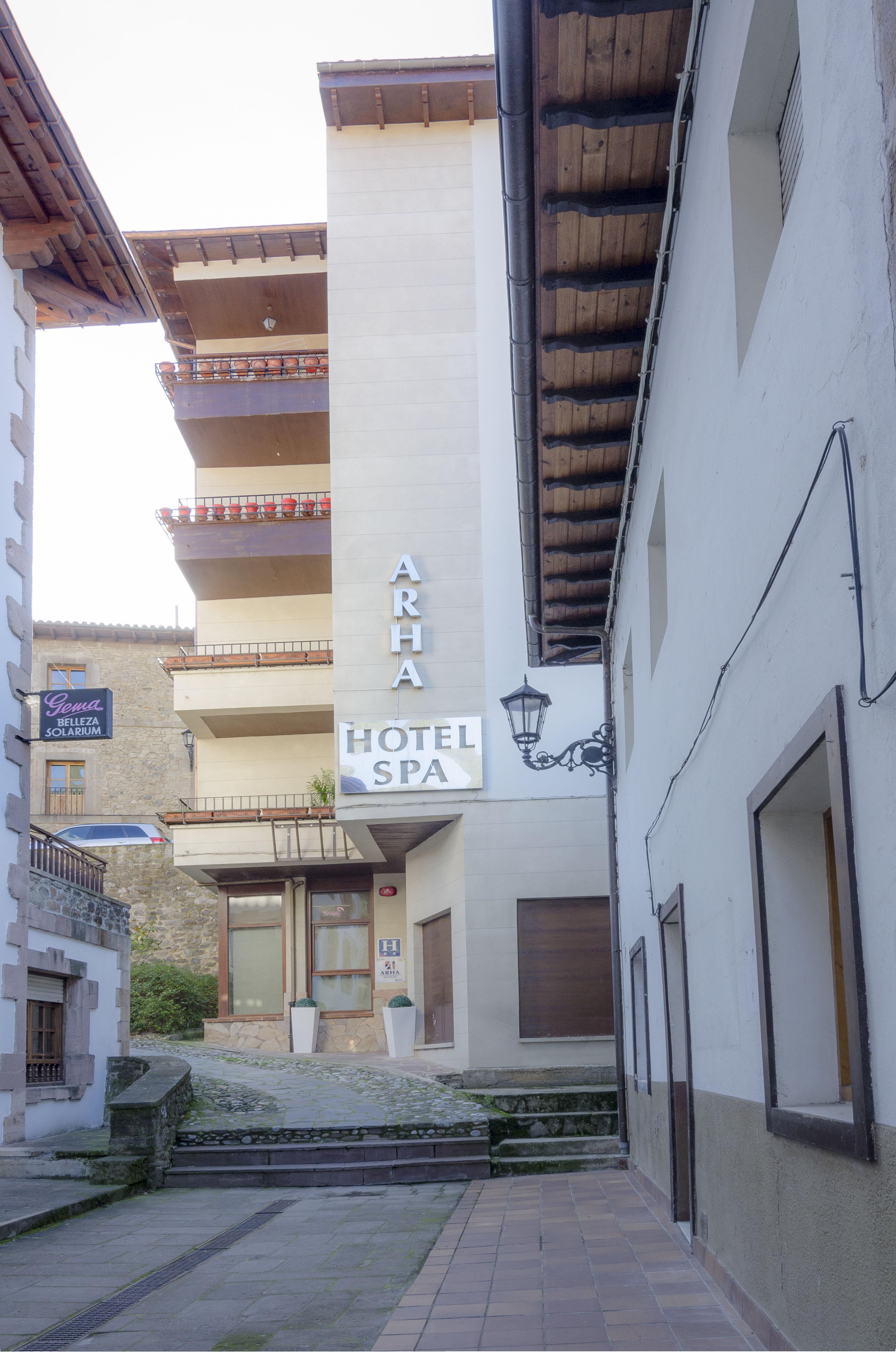 Hotel Arha Potes & Spa Экстерьер фото